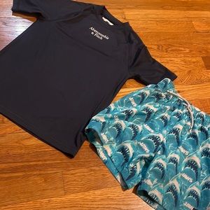 Abercrombie kids swimming set